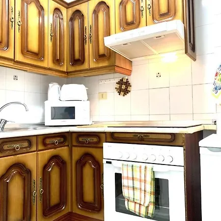 Bonito Apartamento De 1 Dormitorio, En Centro De Los Cristianos