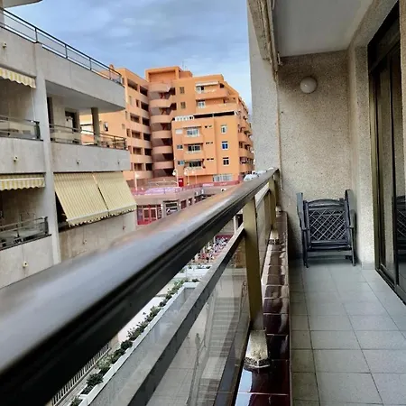 Bonito Apartamento De 1 Dormitorio, En Centro De Los Cristianos