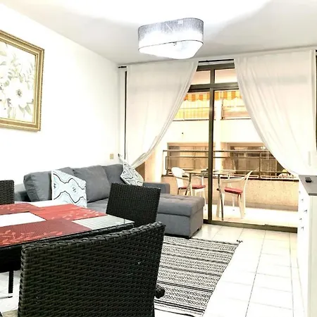 Bonito Apartamento De 1 Dormitorio, En Centro De Los Cristianos Los Cristianos (Tenerife)